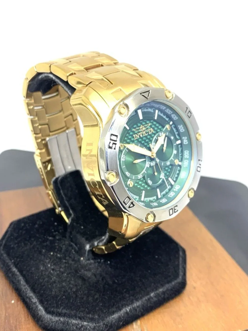 Invicta Men's Watch 38445 Pro Diver Quartz Green Dial Gold Stainless Steel 50mm